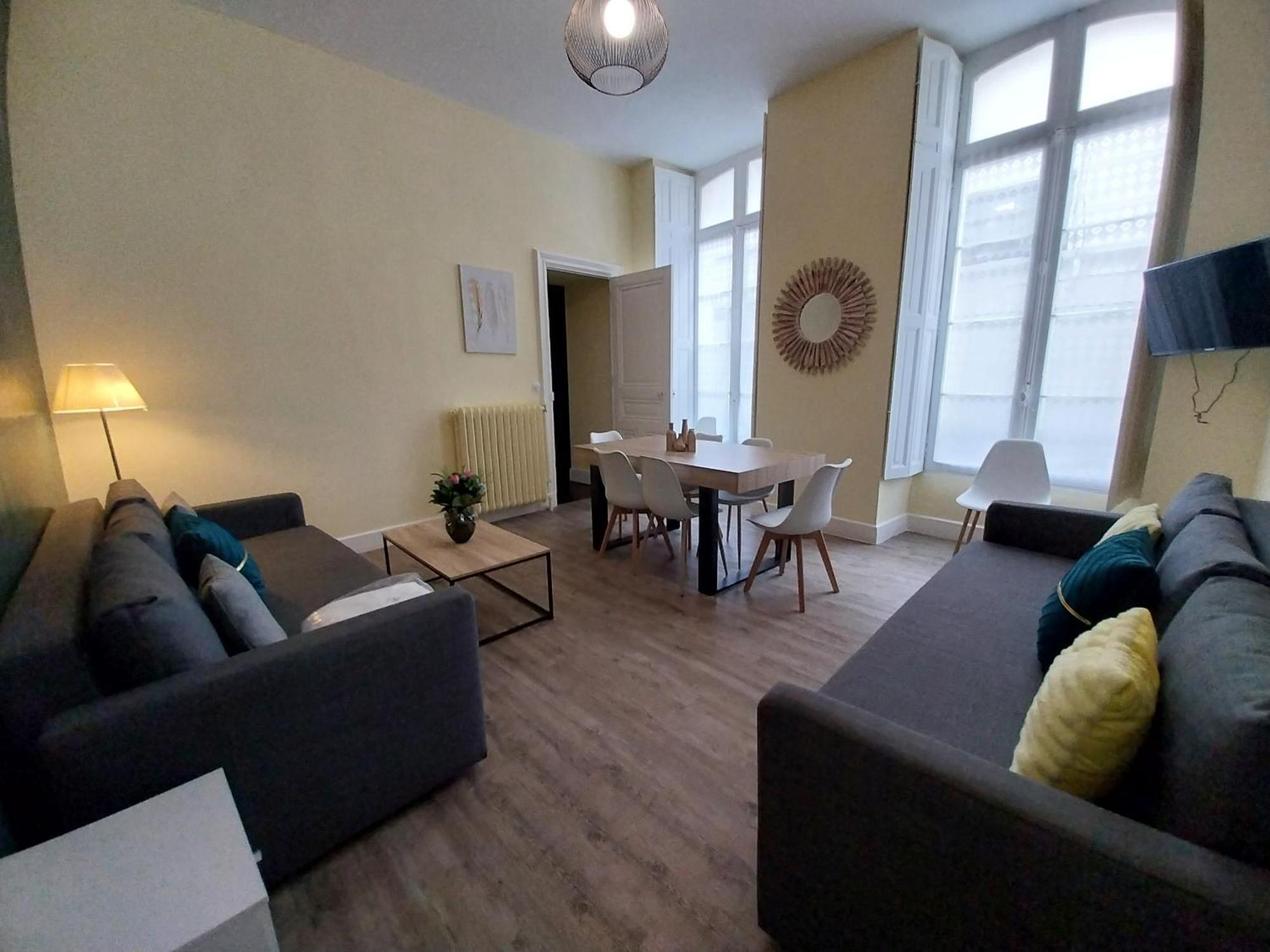 Royal Luchon Aparthotel Bagnères-de-Luchon Екстериор снимка